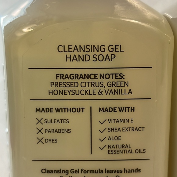 Bath & Body Works Soap BUNDLE - White Barn Collection - NWT - Picture 11 of 11